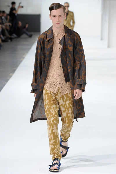 Look 51